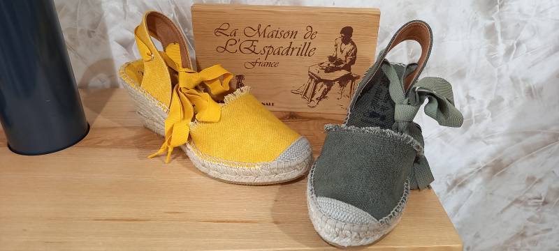 LES ESPADRILLES EN CORDE A LIBOURNE
