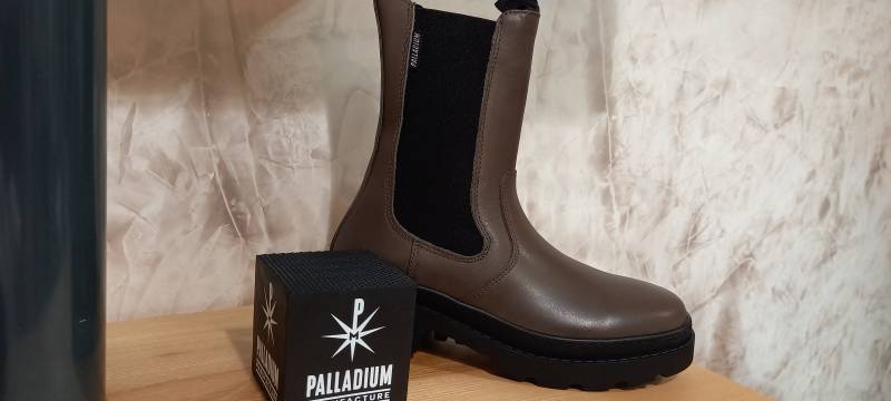 PALLADIUM décontracte la femme!