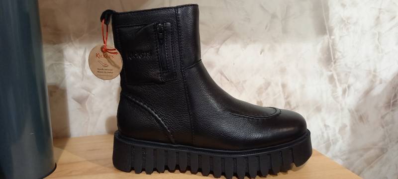 bottine en cuir noir KICKERS près de LIBOURNE