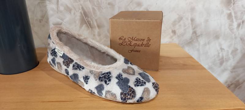 PANTOUFLES FANTAISIES POUR FEMME A LIBOURNE