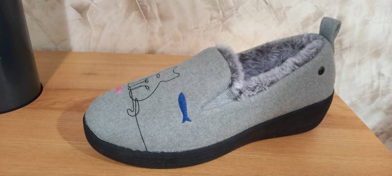 pantoufle chaude isotoner à libourne