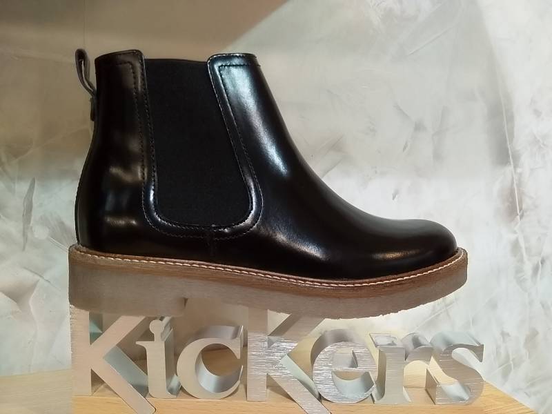 boots cuir vernis KICKERS à LIBOURNE